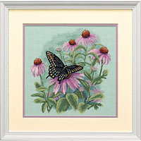 Набор для вышивания крестом «Бабочка и ромашки».("Butterfly and Daisies")