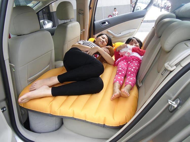 Надувной матрас в машину на заднее сиденье Car Travel Bed 136х80х10 см / Матрас для автомобиля - фото 7 - id-p178563566