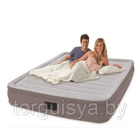 Кровать надувная со встроенным насосом 152х203х33 см, Queen Comfort-Plush , Intex 67770