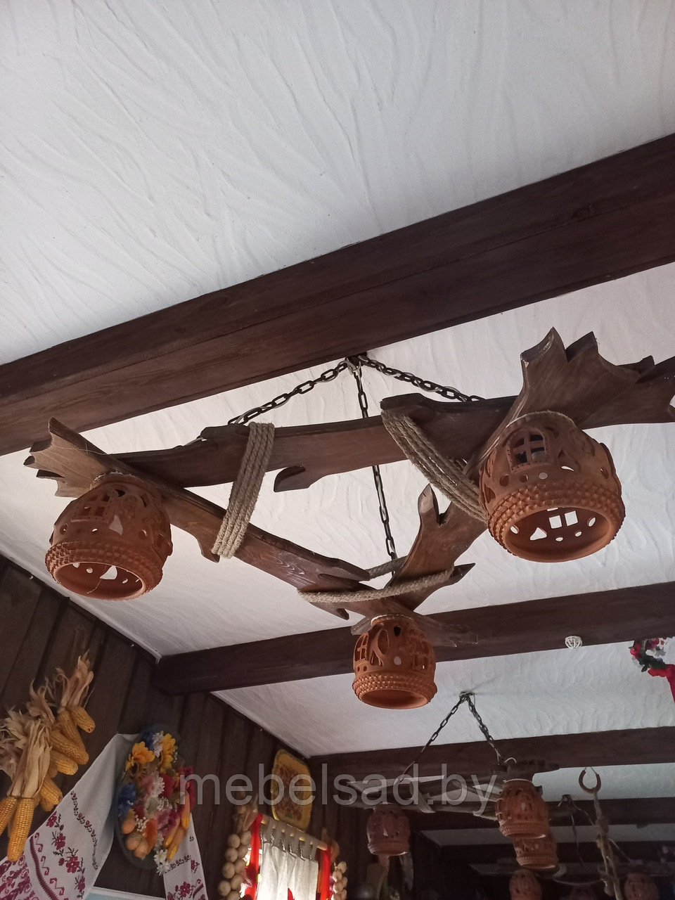 Люстра деревянная рустикальная "Свояк" на 3 лампы