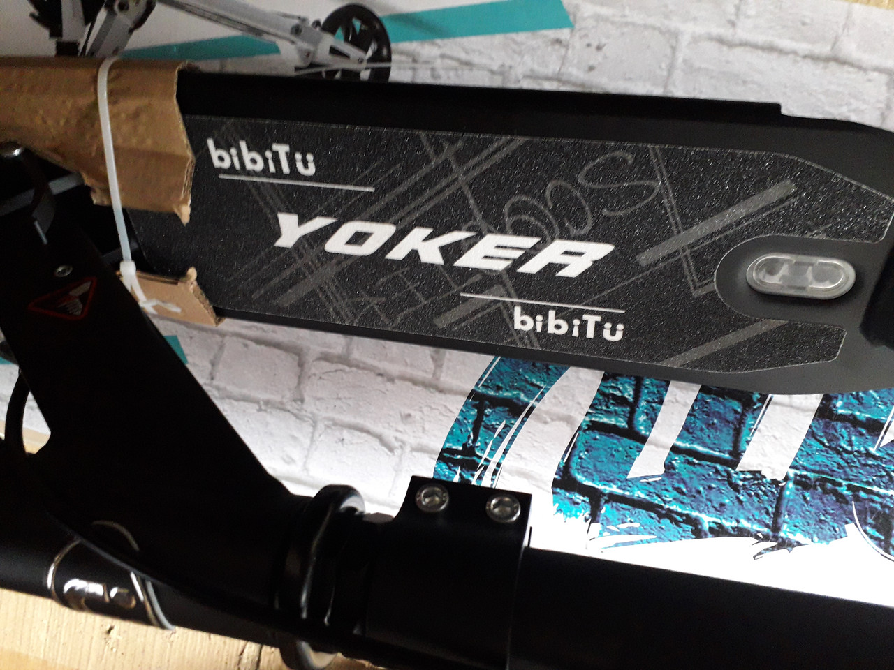 Двухколесный городской самокат с ручным тормозом Bibitu Yoker SKL-03G черный - фото 2 - id-p175605629