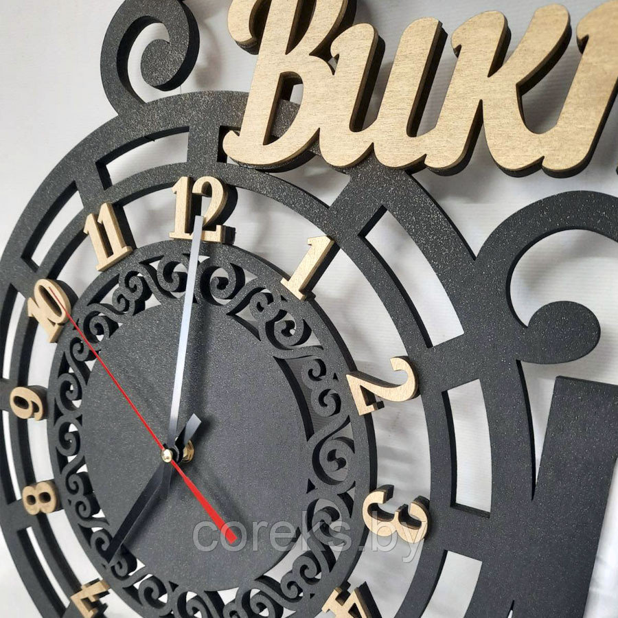 Деревянные настенные именные часы с фоторамкой №10 - фото 3 - id-p135526185