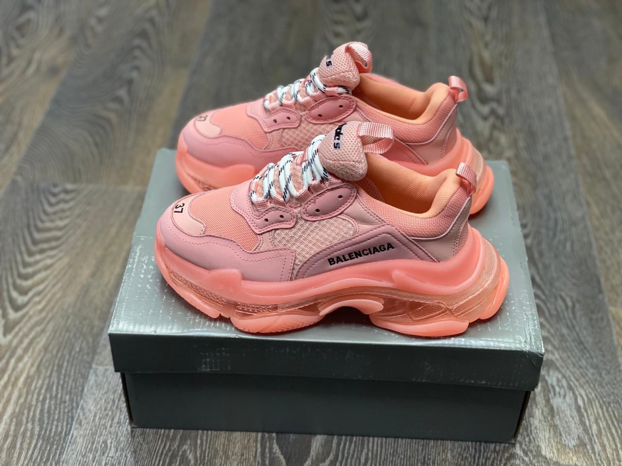 Кроссовки Balenciaga Triple S Pink Clear Sole - фото 5 - id-p179542141