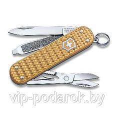 Нож складной Victorinox Classic Precious Alox 0.6221.408G