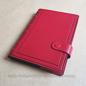 Съемная кожаная обложка на ежедневник ф-та А5 застежка магнит (красная) Арт. 4-246