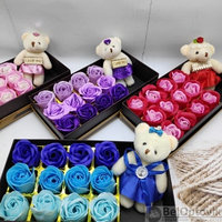 Подарочный набор 12 мыльных роз  Мишка Голубые оттенки