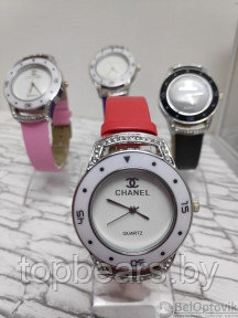 Часы наручные женские кварцевые Chanel  Красный