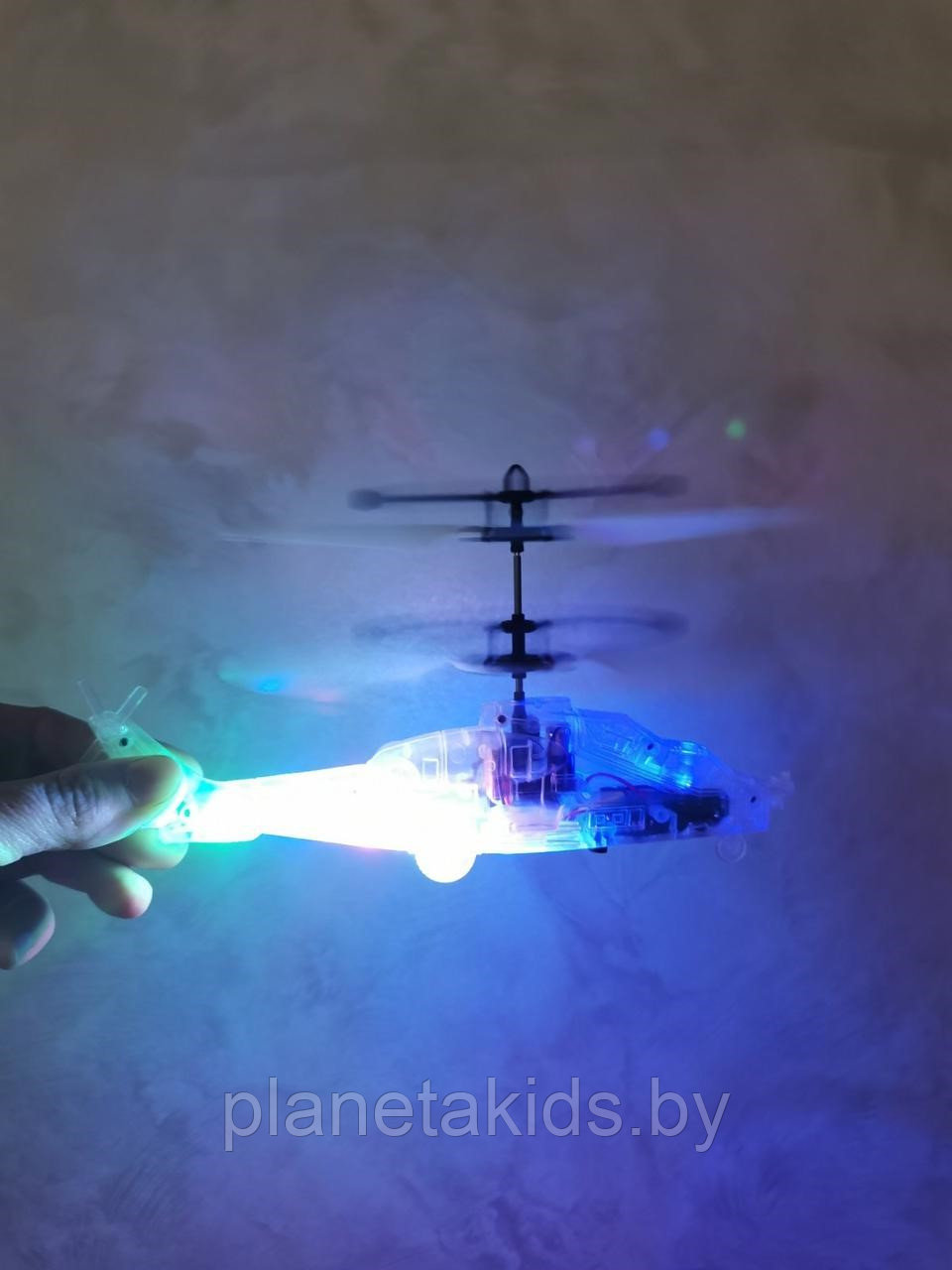 Летающий вертолёт от руки, прозрачный, светится, арт.8836 - фото 2 - id-p179978919