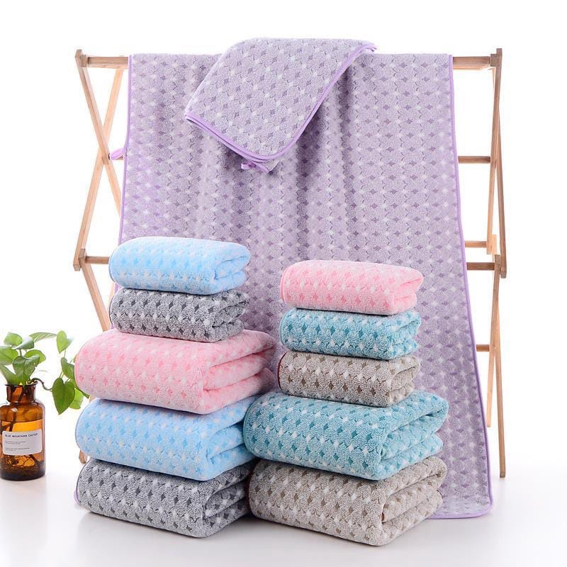 Набор полотенец банное и для лица в подарочком мешочке (ромбы, сердца фиолетовый) - фото 2 - id-p180102183