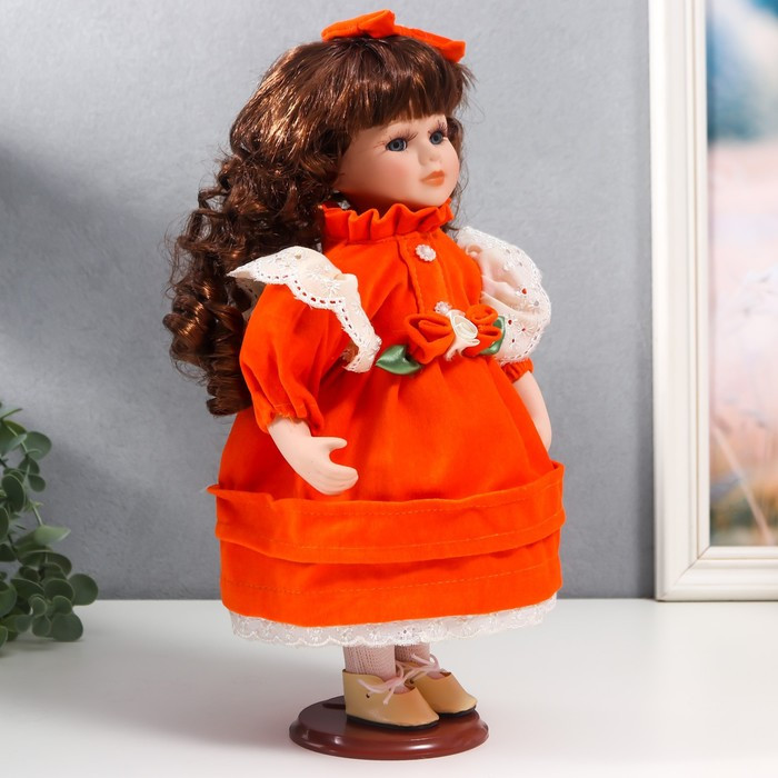 Кукла коллекционная керамика "Агата в ярко-оранжевом платье и банте, с рюшами" 30 см - фото 2 - id-p180240060