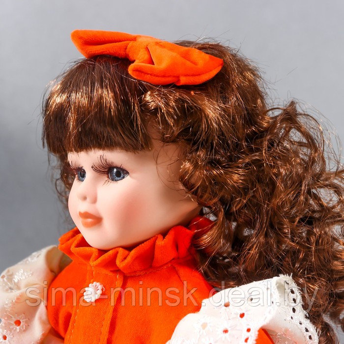Кукла коллекционная керамика "Агата в ярко-оранжевом платье и банте, с рюшами" 30 см - фото 3 - id-p180254702