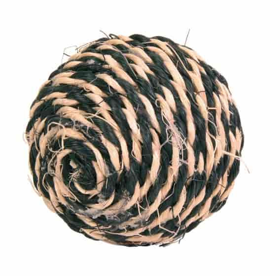 Игрушка для кошки сизалевая в виде мячика с кошачьей мятой 6 см TRIXIE (4075)