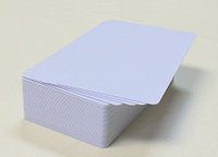 Пластиковые карты белые тонкие с оверлеем W050-OV RUSS-W050-OV