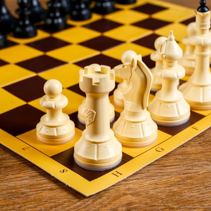 Шахматы "Русские игры" (доска из микрогофры 40х40 см, фигуры пластик, король h=10.2 см) - фото 3 - id-p180510988