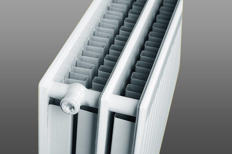 Радиатор стальной панельный Kermi FKO Xtherm2 тип 33 300х500 с боковым подключением - фото 2 - id-p178972266
