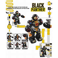 Робот Black Panther, работает от батареек, свет, звук, ходит, арт.837-1