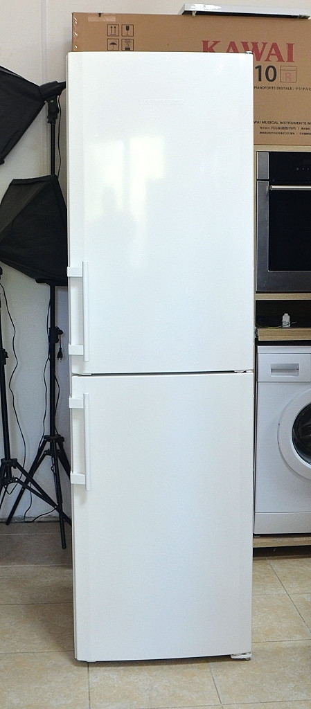 Холодильник Liebherr CUN3913 Comfort   пр-во Германия, гарантия 6 месяцев