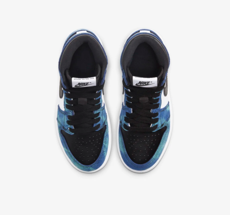 Кроссовки Nike Air Jordan 1 Retro - фото 4 - id-p144423472