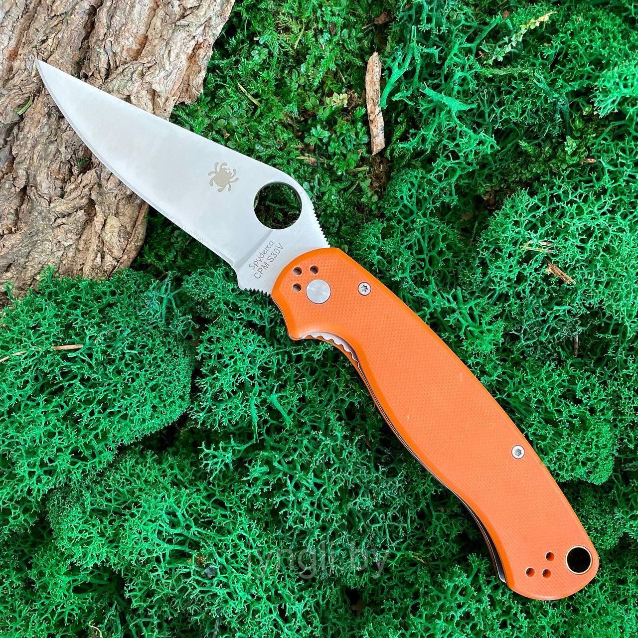 Складной нож Spyderco Military CPM S30V с насечками, оранжевый