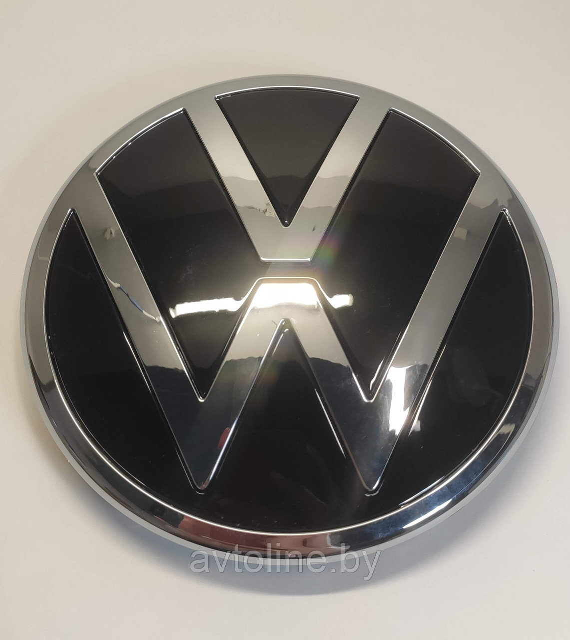 Эмблема Volkswagen Polo Sedan 2021-