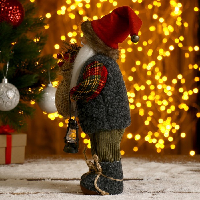Дед Мороз "В клетчатой шубке, с фонариком и мешком" 30 см - фото 4 - id-p181225918