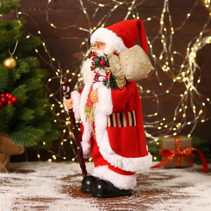 Дед Мороз "В красном костюмчике с орнаментом, с посохом" двигается, 20х40 см - фото 2 - id-p181225948