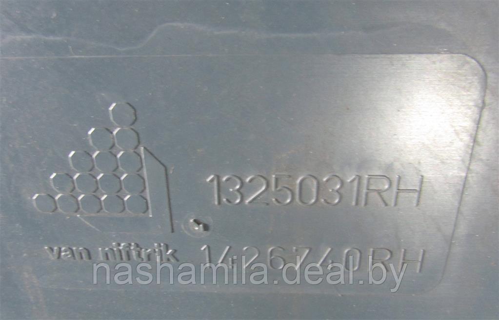 Обшивка двери передней правой (дверная карта) DAF Xf 95 - фото 3 - id-p181402808