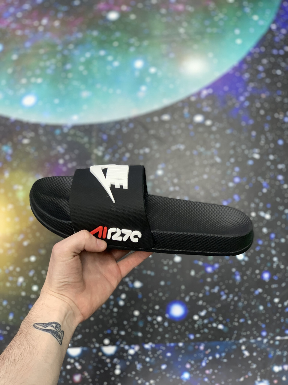 Шлепанцы Nike Air 270 Black White