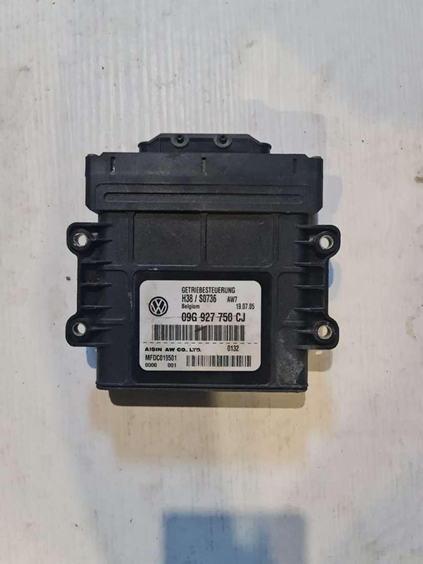 Блок ручника (стояночного тормоза) 09G927750CJ Volkswagen Passat B6, Фольксваген Пассат Б6 2005-2010 гг.в.