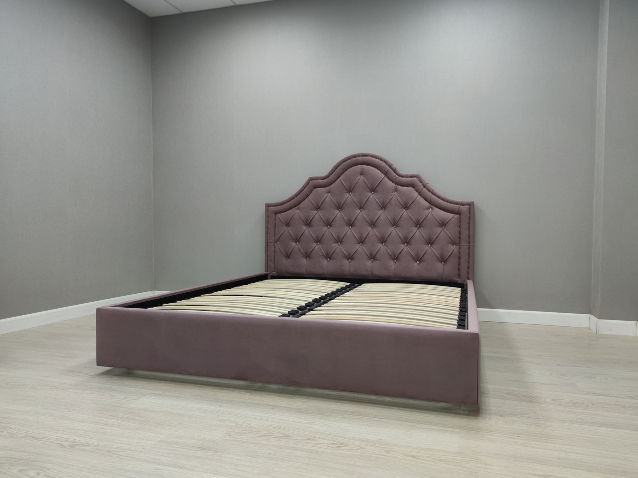 Кровать Джерси с каретной стяжкой - фото 1 - id-p181568049