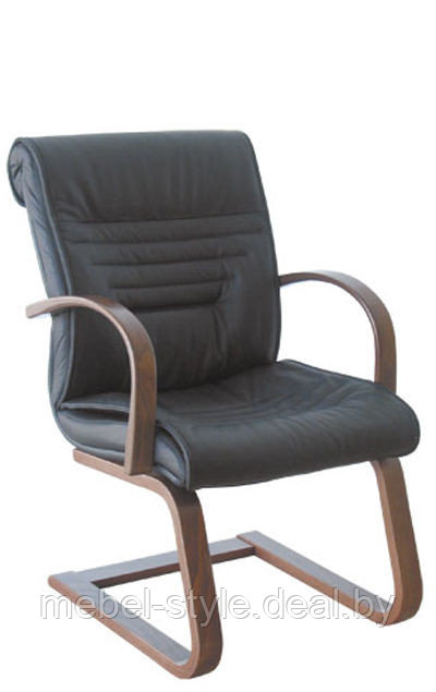 Кожаное кресло руководителя VIP Extra полозьях, конференц кресла в коже LE - фото 1 - id-p22909807
