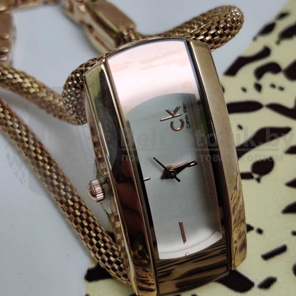 Часы браслет женские СК прямоугольная форма Золото - фото 3 - id-p181592423