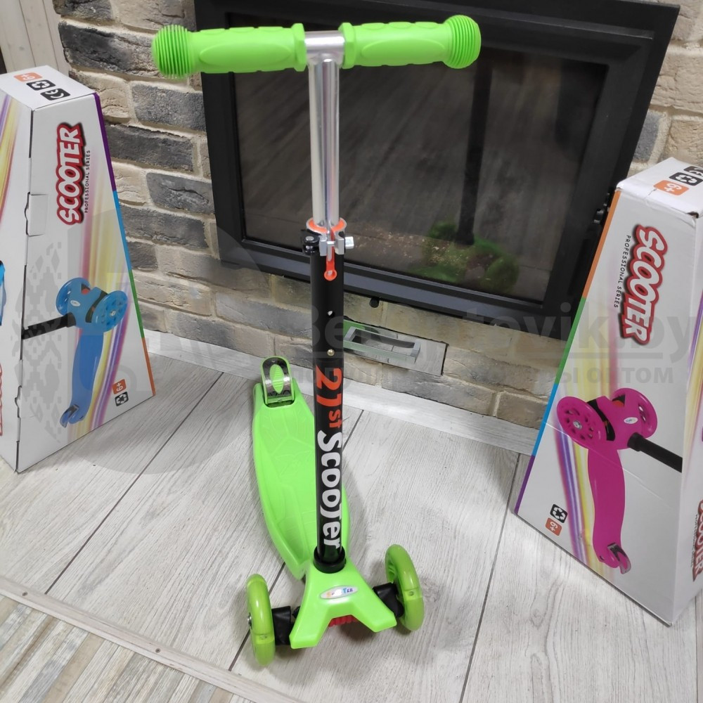 Самокат Scooter 21st Maxi (ОРИГИНАЛ) 4-х колесный, регулируемая ручка, до 60 кг со светящимися колесами от 5 - фото 10 - id-p181587705