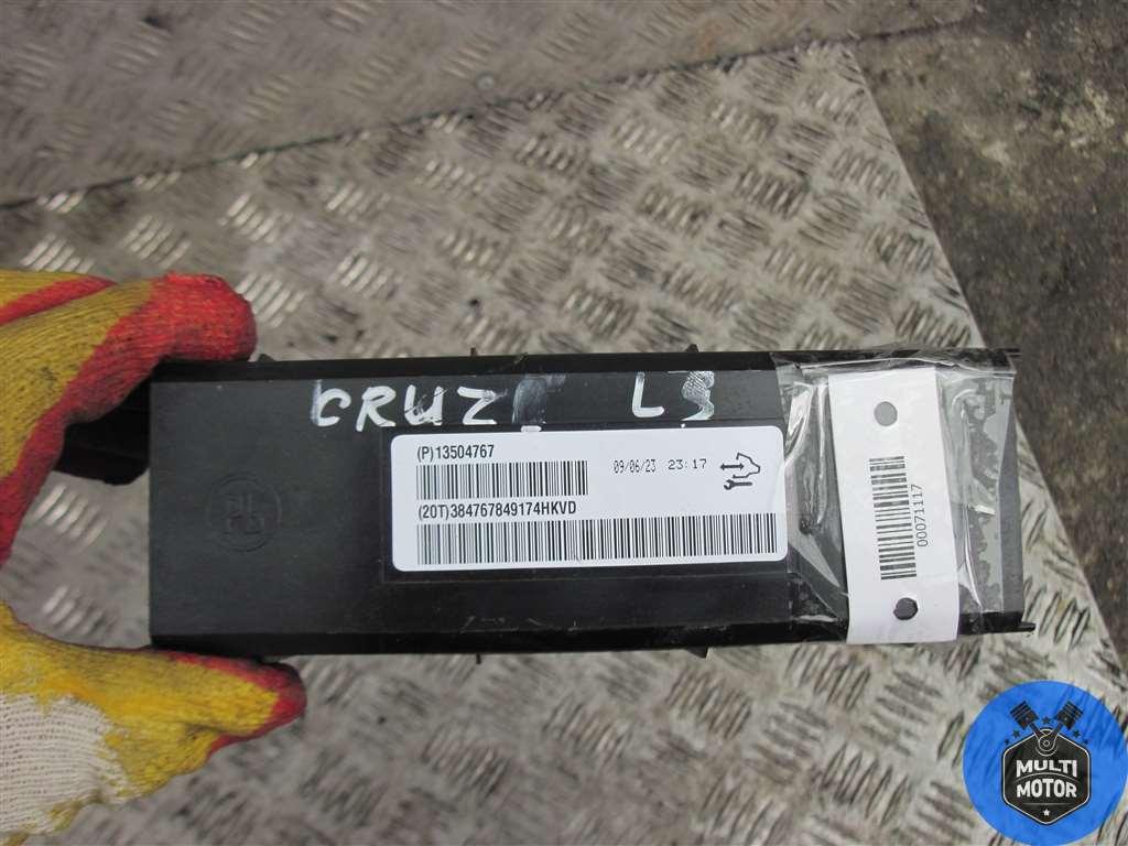 Блок комфорта CHEVROLET CRUZE (2008-2015) 1.6 i F16D3 - 109 Лс 2010 г. - фото 1 - id-p181604869