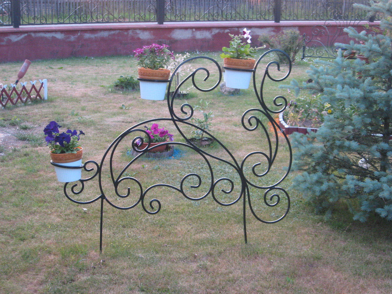 Цветочница уличная №12