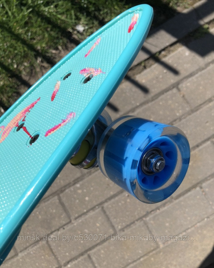 Скейт скейтборд Пенни борд Penny board с принтом, светящимися колёсами и ручкой Фламинго - фото 5 - id-p179449469