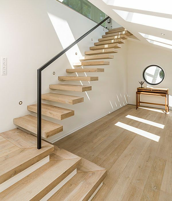 Консольная лестница с подиумом, каркас для консольной лестницы модель 65 - фото 1 - id-p181791316