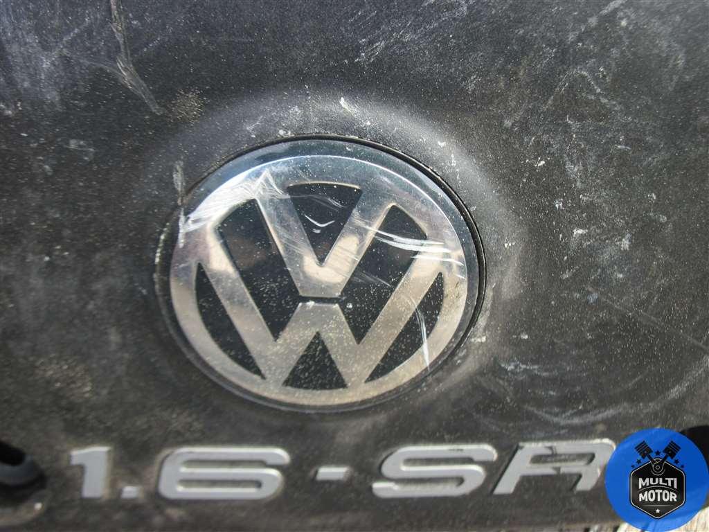 Декоративная крышка двигателя Volkswagen Golf 4 (1997-2003) 1.6 i akl 2000 г. - фото 2 - id-p181950471