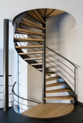 Винтовая металлическая лестница модель 53 - фото 1 - id-p181956306