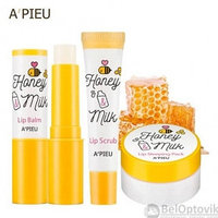 Скраб для губ с экстрактом меда и молочными протеинами APieu Honey Milk Lip Scrub, 8мл Original Korea
