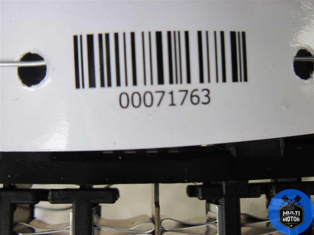 Электрический радиатор отопителя (тэн) MERCEDES ML W164 (2005-2011) 3.0 CDi 642 2006 г. - фото 4 - id-p182278682