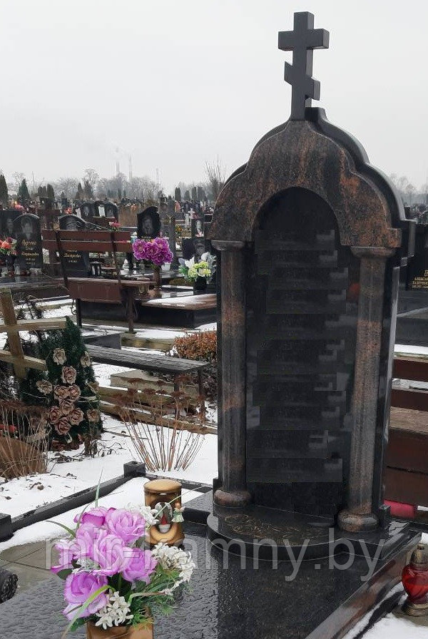ГРАНИТНАЯ АРКА-СТЕЛА. ЗАКАЗАТЬ В ГРОДНО.
