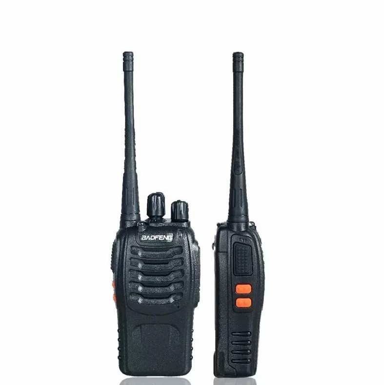 Комплект из двух радиостанций BAOFENG BF-888S, мощность 5 Вт, 16 каналов, диапозон частот 400-470МГц
