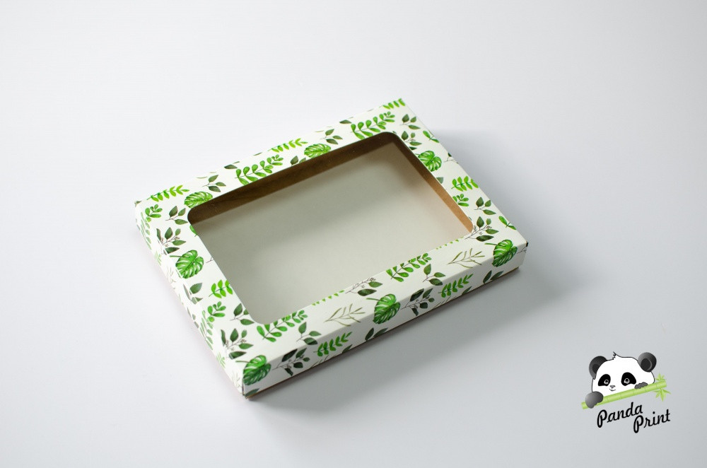Коробка с прозрачным окном 220х160х30 Зеленые листья (белое дно)