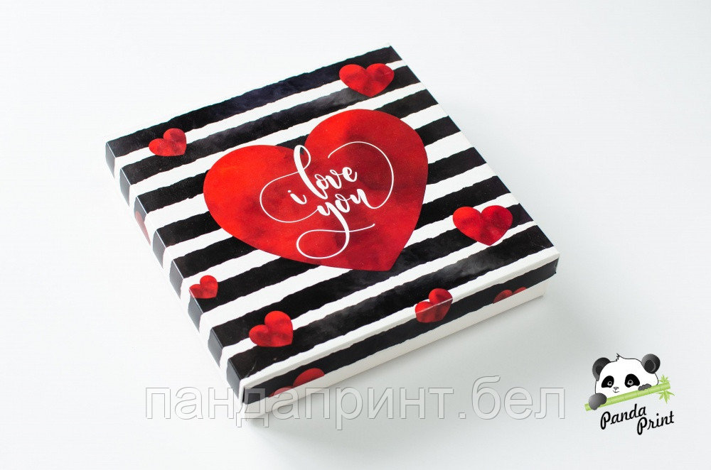 Коробка 260х255х50 Сердце, i love you (белое дно)