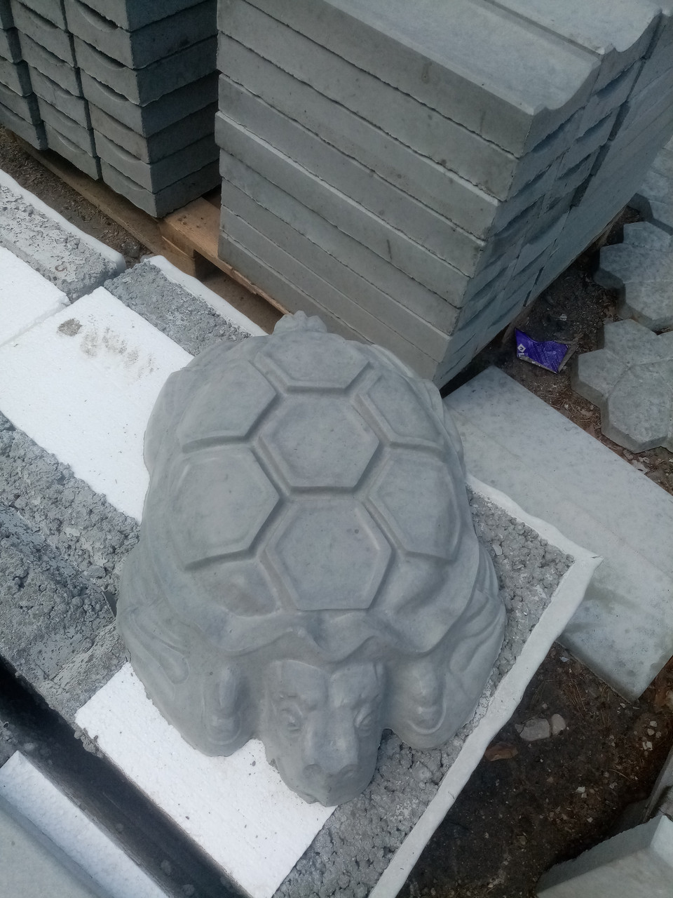 Черепаха из бетона - фото 1 - id-p183565421