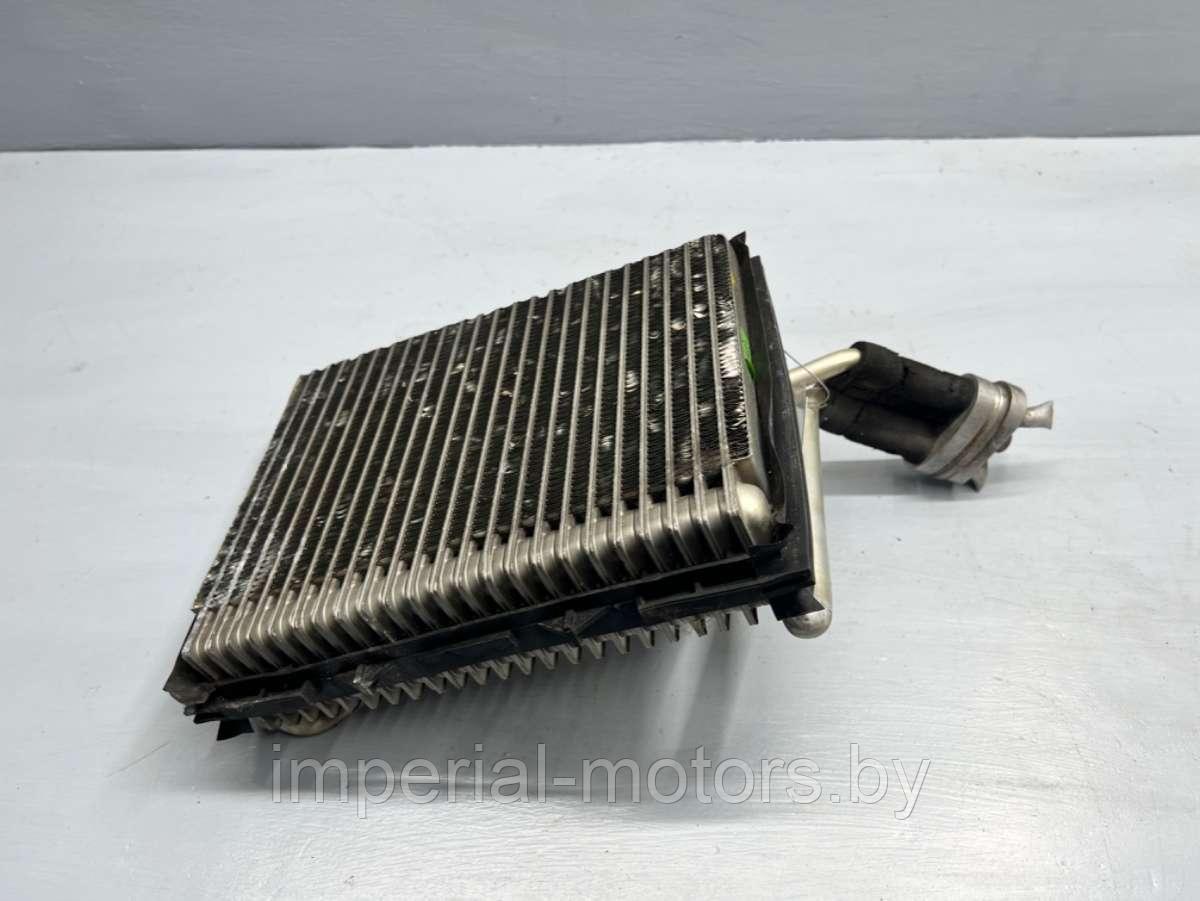 Радиатор кондиционера Audi A4 B5 (S4,RS4) - фото 1 - id-p128938989