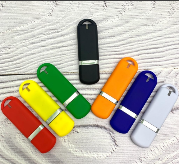 USB накопитель (флешка) Shape с покрытием софт тач, 16 Гб - фото 1 - id-p183721215