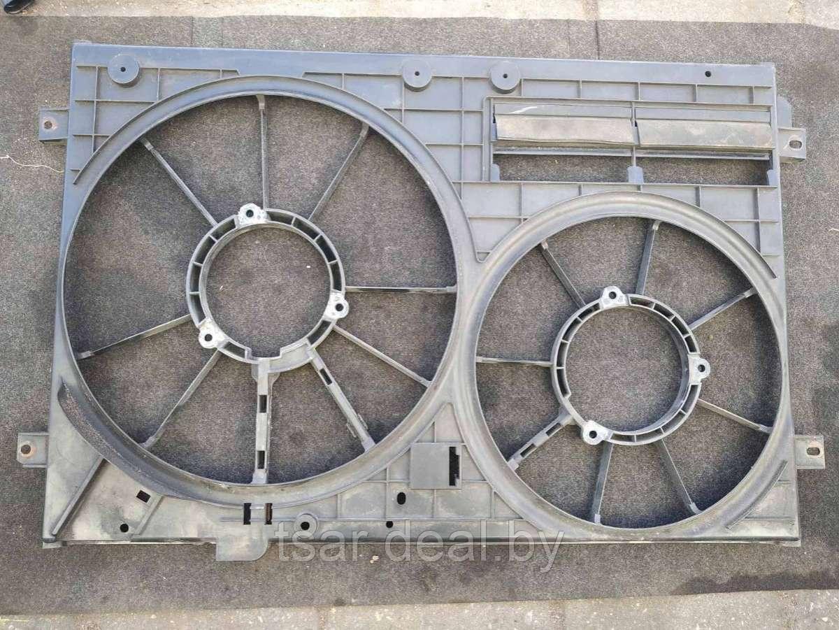 Диффузор (кожух) вентилятора Volkswagen Jetta 5 (1K0121205G) - фото 1 - id-p155221257