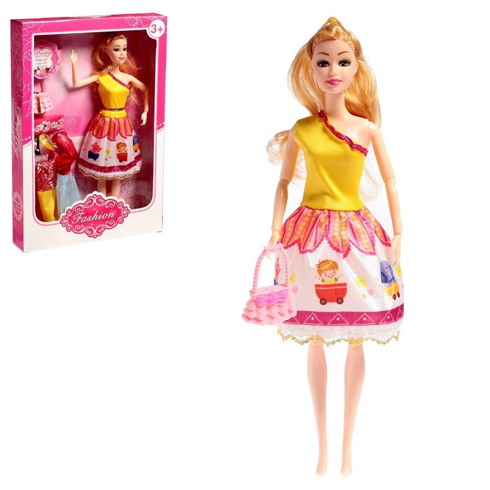 Кукла-модель шарнирная «Наташа» с набором платьев - фото 1 - id-p183865693